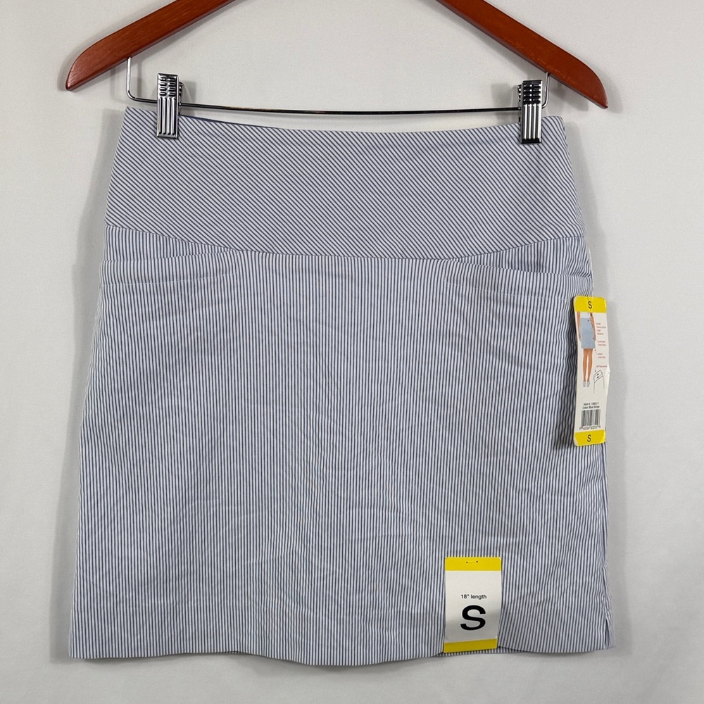 Classic Blue Striped Pull On Skirt, Shorts Under. Womens Size S. Pockets